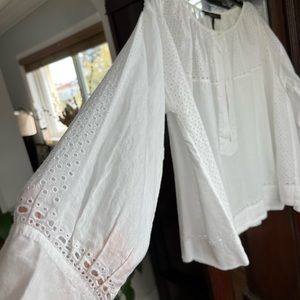 100% Cotton Eyelet Top by BCBG MaxAzria. Size Small/Medium